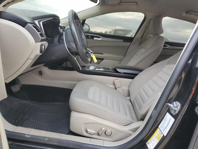 3FA6P0HD9KR128260 Ford FUSION SE
