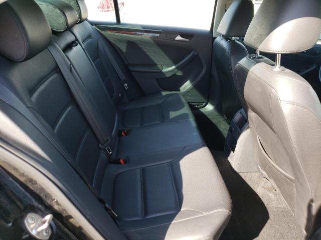 3VWL07AJ9GM228810 Volkswagen JETTA SEL