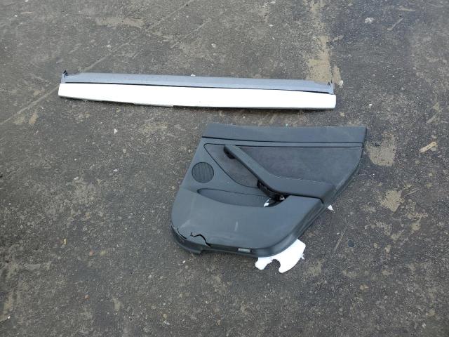 5YJ3E1EA4NF325880 Tesla MODEL 3