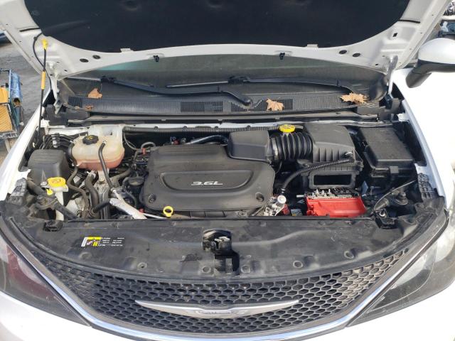 2C4RC1DG3HR723158 Chrysler Pacifica Touring