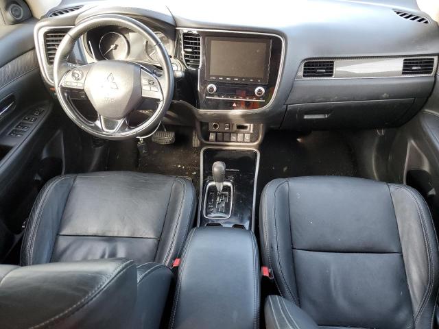 JA4AD3A38LZ031901 Mitsubishi Outlander Se