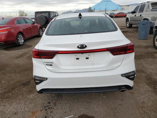 3KPF24AD1ME359349 KIA FORTE FE