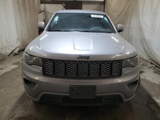 1C4RJFAG1JC173092 Jeep Grand Cherokee Laredo