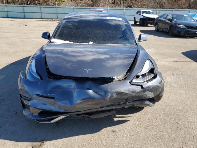 5YJ3E1EA0PF427597 Tesla MODEL 3