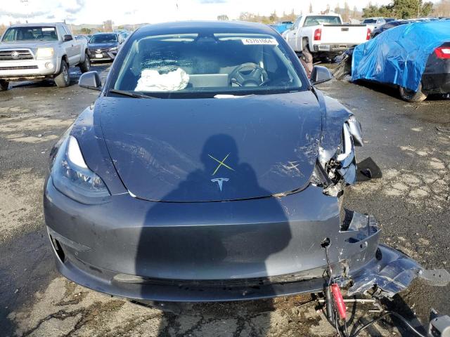 5YJ3E1EB2NF135617 Tesla MODEL 3
