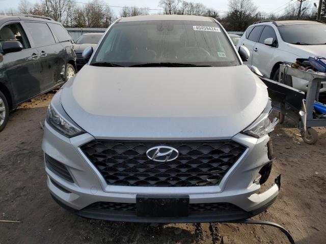 KM8J2CA46MU393935 Hyundai TUCSON SE