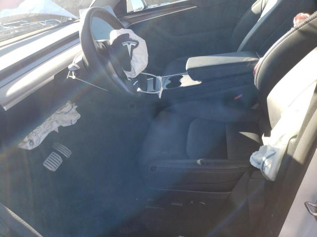 7SAYGDEF9PF800328 Tesla Model Y