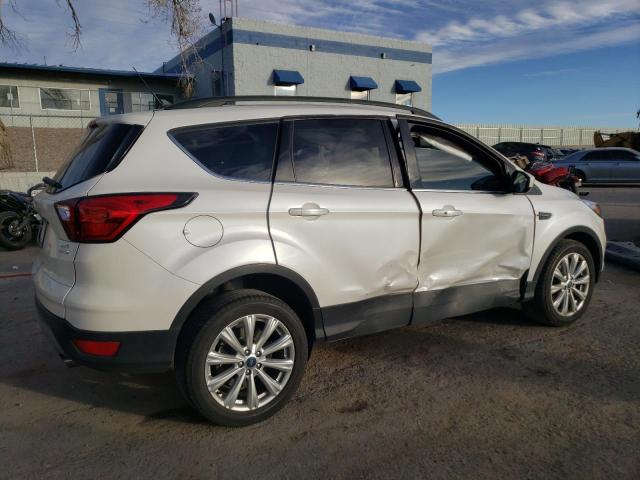 1FMCU0HD1KUB78760 Ford ESCAPE SEL