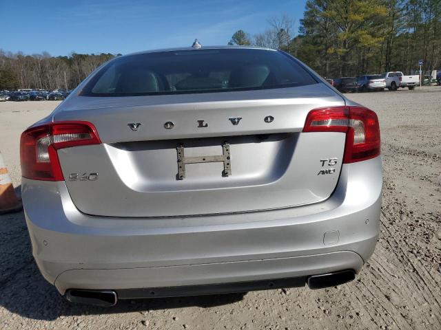YV1612FH8E2277100 Volvo S60 T5