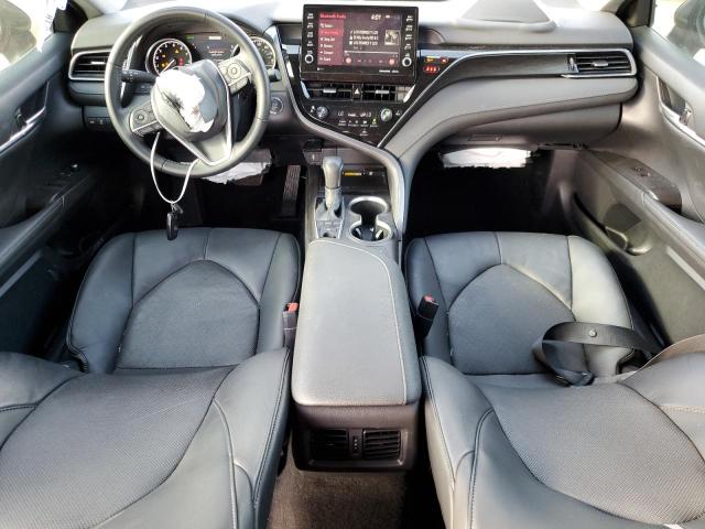4T1F11AK1NU617609 Toyota CAMRY XLE