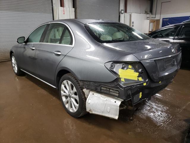 WDDZF4KB6HA258823 Mercedes-Benz E 300 4matic