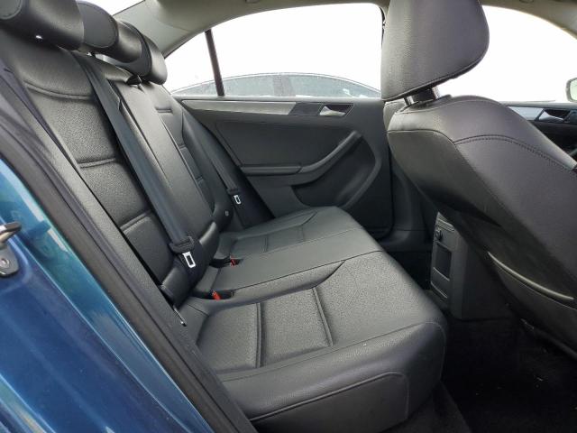 3VWD17AJ3FM233209 Volkswagen JETTA SE