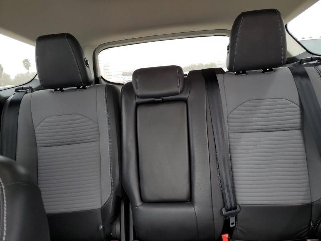 1FMCU0GD8KUC52354 Ford ESCAPE SE