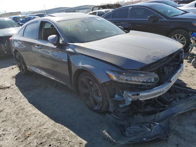 1HGCV1F96JA005243 Honda Accord Touring