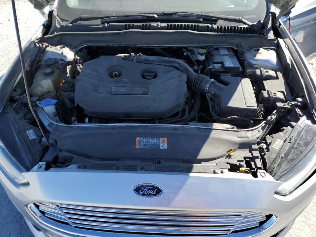 3FA6P0T99GR120475 Ford FUSION SE