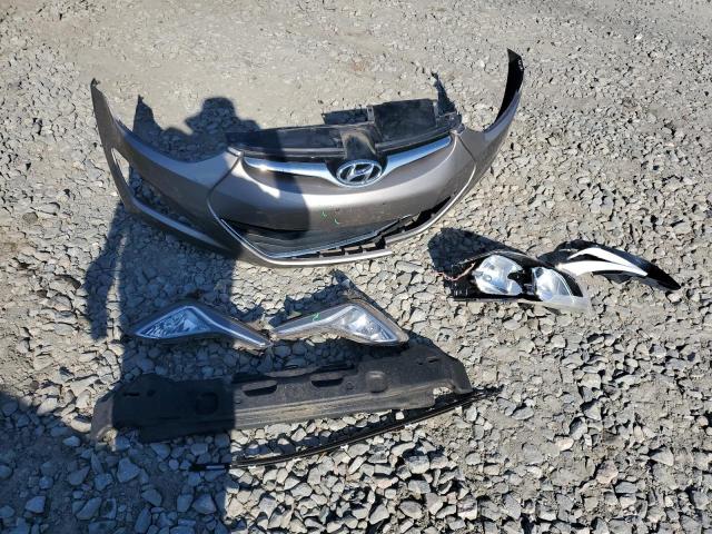 5NPDH4AE3GH795439 Hyundai ELANTRA SE