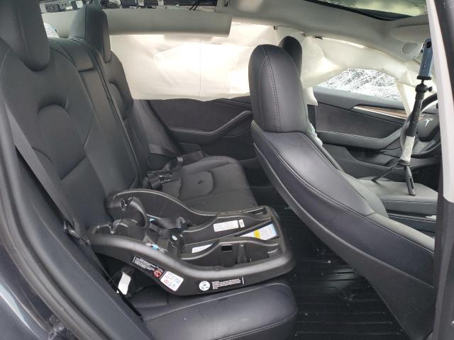 5YJ3E1EB7NF349809 Tesla MODEL 3