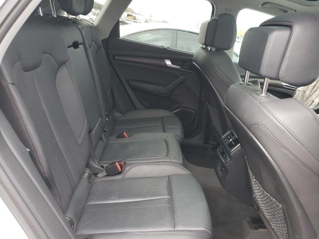 WA1BNAFY4J2215457 Audi Q5 Premium Plus