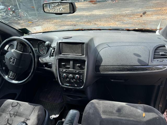 2C4RDGBG7JR215087 Dodge Grand Caravan Se