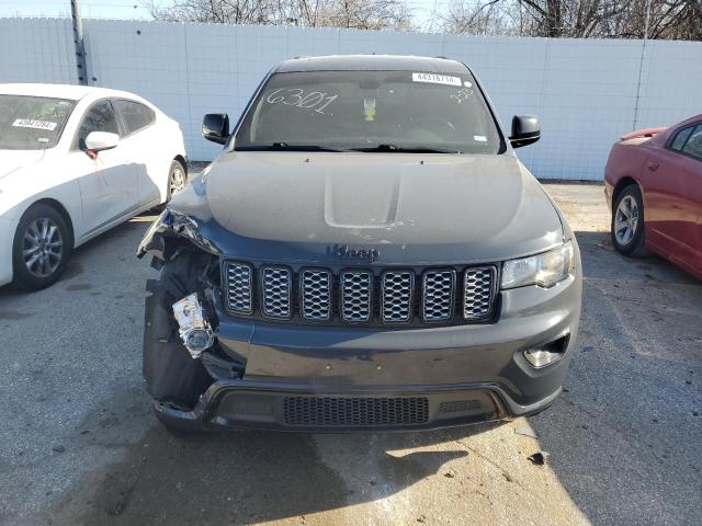 1C4RJFAG7JC420602 Jeep Grand Cherokee Laredo