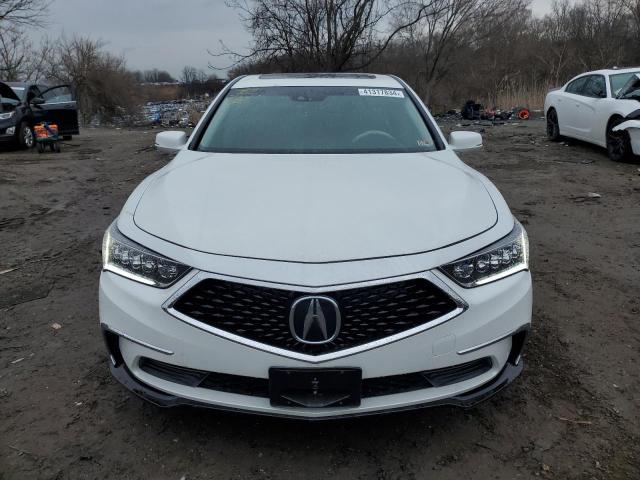 JH4KC1F53JC001151 Acura RLX TECH