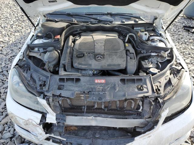 WDDGF8AB4ER324573 Mercedes-Benz C 300 4matic