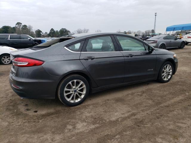 3FA6P0LU9KR261799 Ford FUSION SE