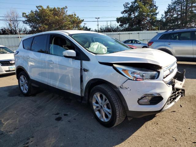 1FMCU0GD7HUC98606 Ford ESCAPE SE