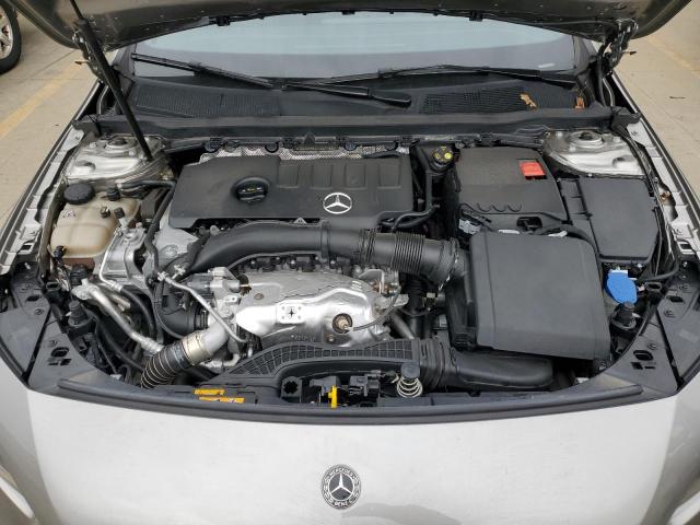 WDD3G4FB1KW027755 Mercedes-Benz A 220 4matic