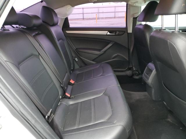 1VWAT7A37FC043266 Volkswagen PASSAT S