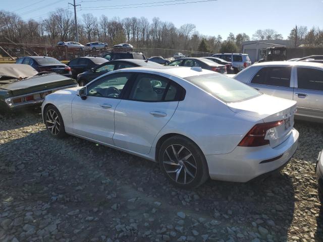 7JRA22TK7LG045697 Volvo S60 T6 Momentum
