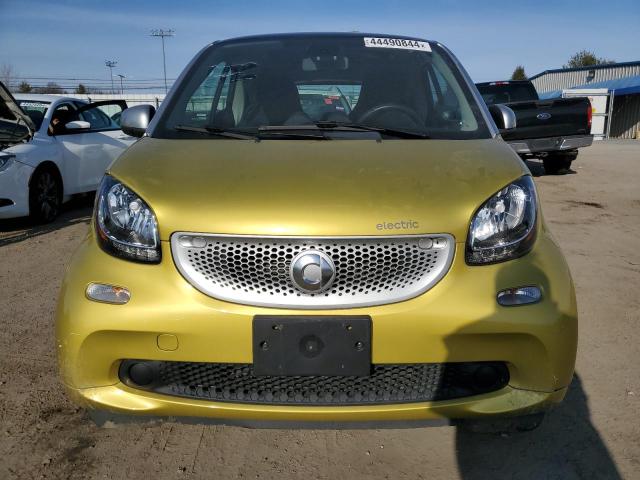 WMEFJ9BA8HK235815 Smart Fortwo