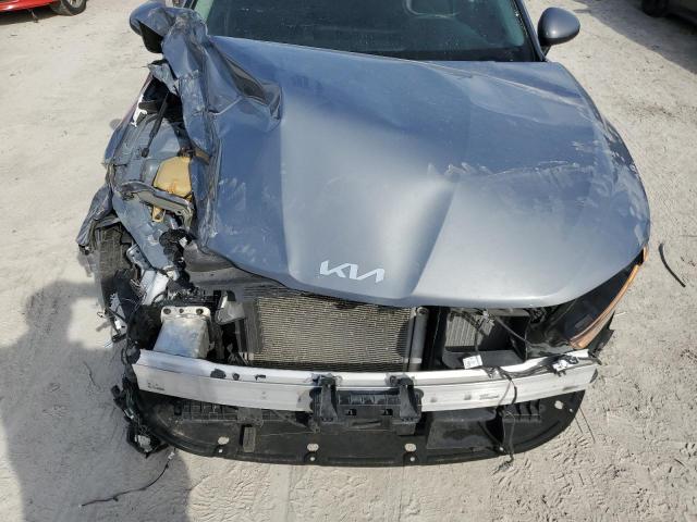 5XXG14J25NG146211 KIA K5 LXS
