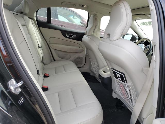 7JR102FK6KG016885 Volvo S60 T5 Momentum