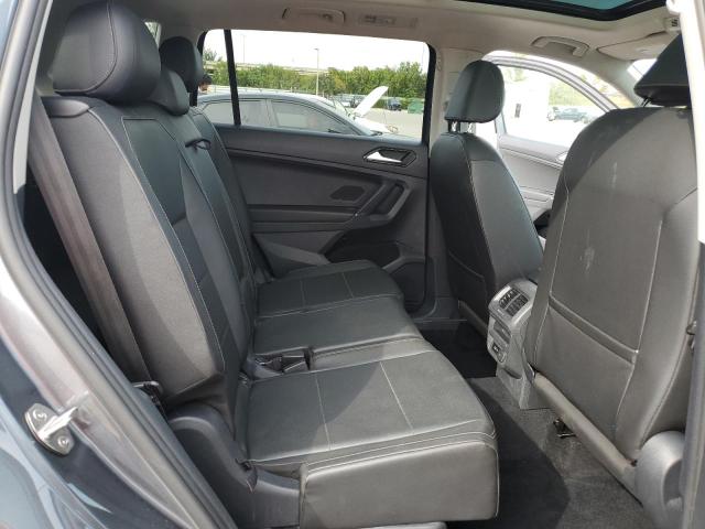3VV2B7AX6JM103110 Volkswagen TIGUAN SE