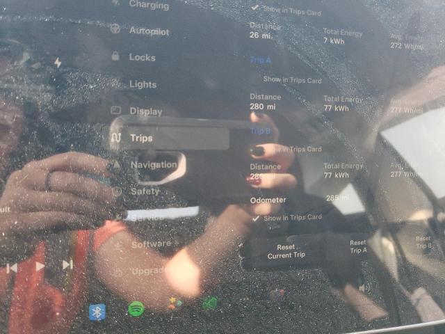 5YJ3E1EA1PF663126 Tesla MODEL 3