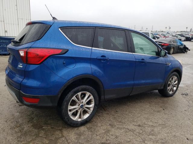 1FMCU0GD9KUA36108 Ford ESCAPE SE