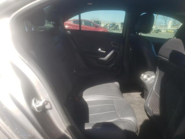 WDD3G4FB9KW020956 Mercedes-Benz A 220 4matic