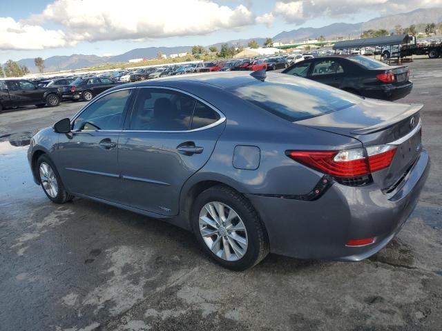 JTHBW1GG8F2091059 Lexus ES 300H