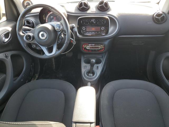 WMEFJ9BA8HK235815 Smart Fortwo