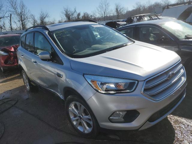 1FMCU0GD5JUA35391 Ford ESCAPE SE