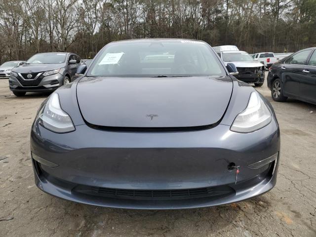 5YJ3E1EA8JF032820 Tesla MODEL 3