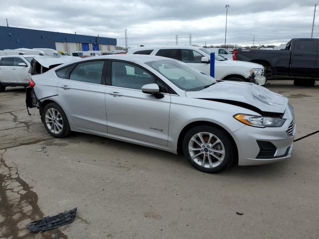 3FA6P0LU4KR167474 Ford FUSION SE