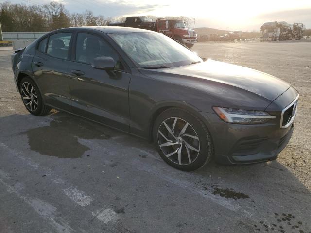 7JRA22TKXKG011705 Volvo S60 T6 Momentum