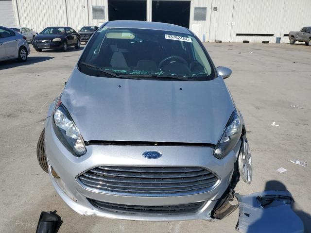 3FADP4EJ5KM124647 Ford FIESTA SE
