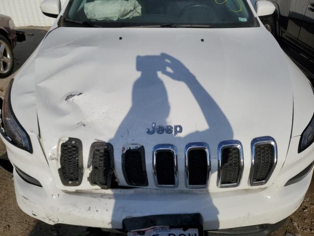 1C4PJMCS9EW128385 Jeep Cherokee Latitude