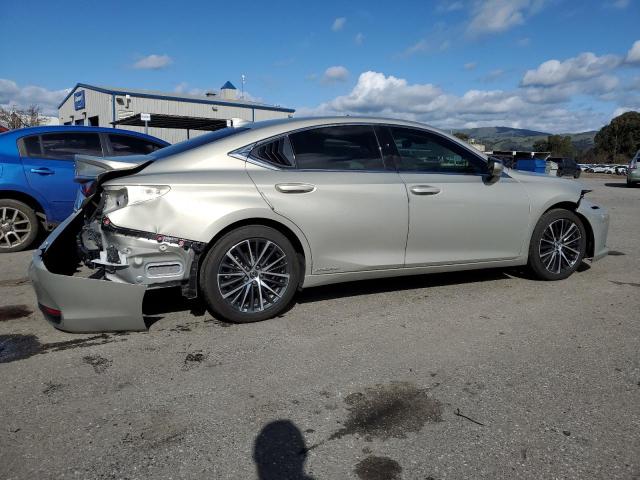 58ADA1C18NU019943 Lexus Es 300h Base