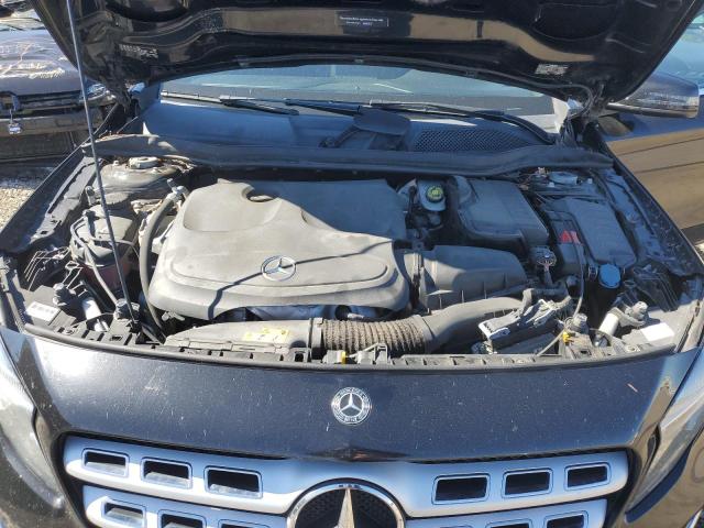 WDCTG4GB0KU005843 Mercedes-Benz Gla 250 4matic