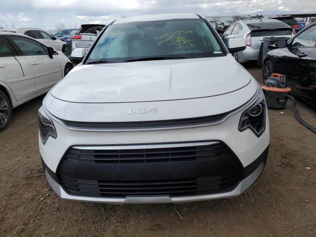KNDCP3LE1P5096588 KIA NIRO LX