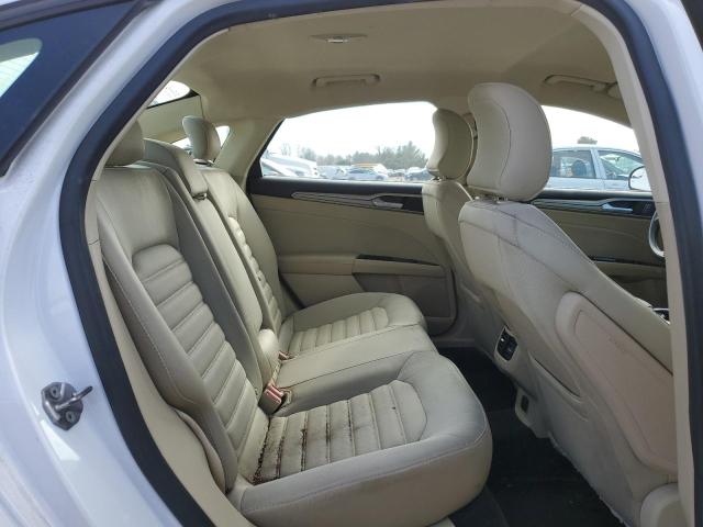 3FA6P0HD6FR251455 Ford FUSION SE